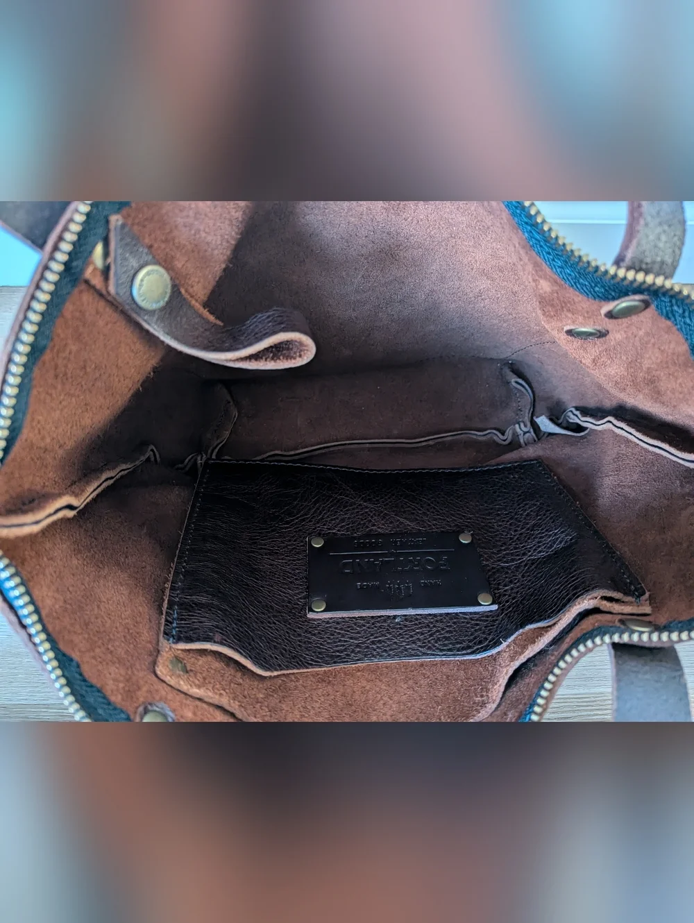 Portland Leather Coldbrew Small Zip Tote - Picture 4 of 5